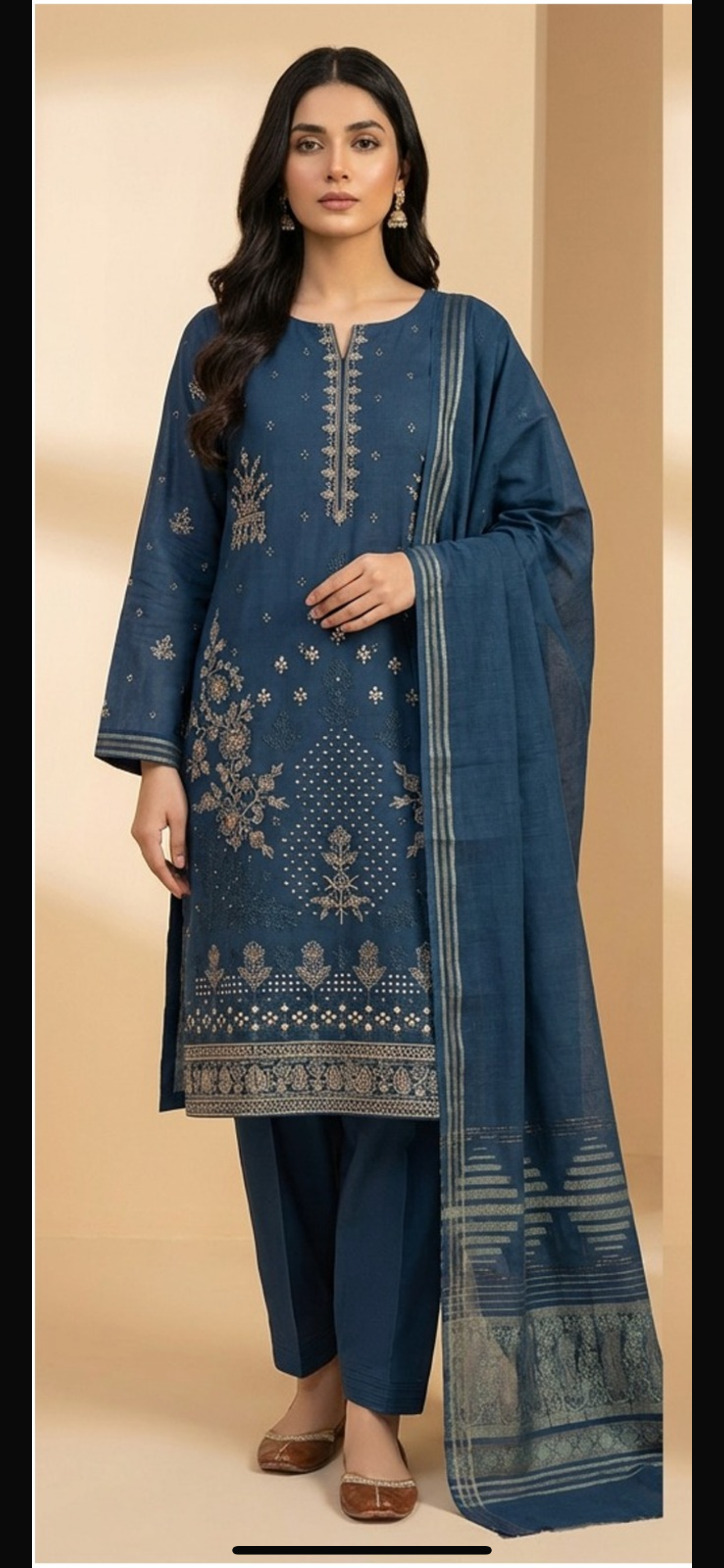 Embroidered Lawn 3pc